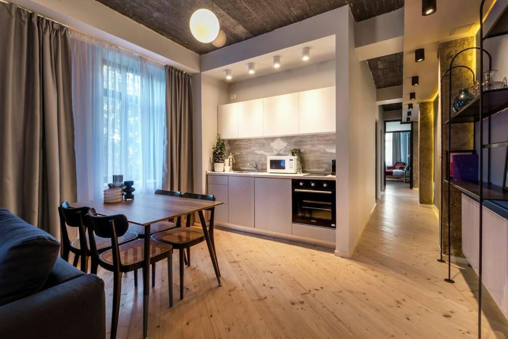 Marvellous Design 2Br Old Town Leilighet Bucureşti Eksteriør bilde