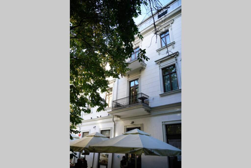 Marvellous Design 2Br Old Town Leilighet Bucureşti Eksteriør bilde